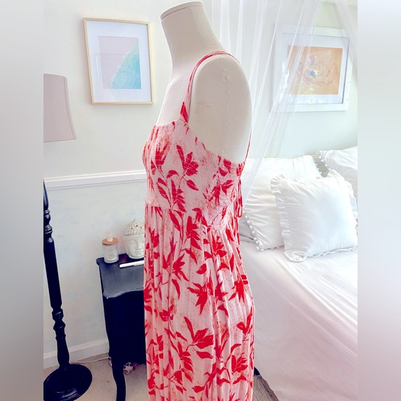 Maxi Dress - Picture 4 of 7